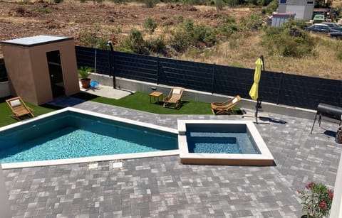 Villa Silente Villa in Šibenik-Knin County, Croatia