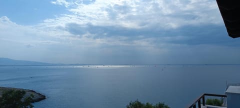 Blue Seaview Suites Apartment in Pireas