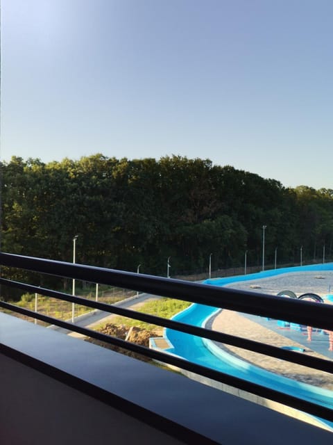 Balcony/Terrace, Pool view