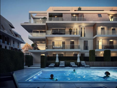 Property building, Swimming pool