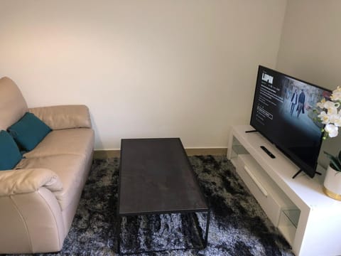 Apparemment 003 Apartment in Île-de-France