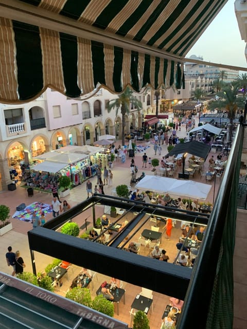 Restaurant/places to eat, Day, View (from property/room)