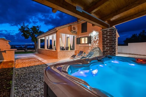 Patio, Night, Hot Tub, sunbed