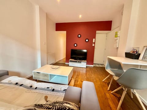 Moulins: Superbe appartement centre ville Apartment in Moulins