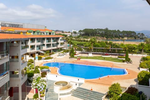 Property building, Swimming pool