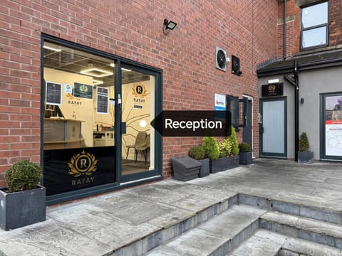 Hotel Rafay Hotel in Blackburn