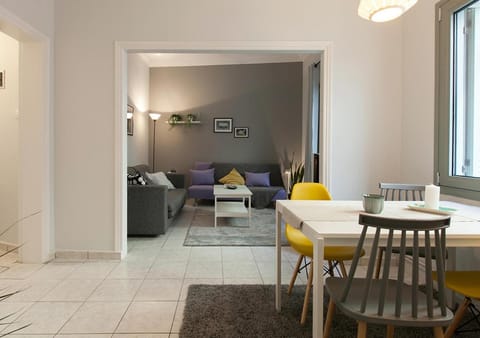 Living room, Seating area, Dining area