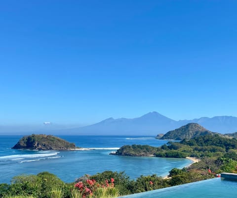 Mountain view, Sea view, Swimming pool