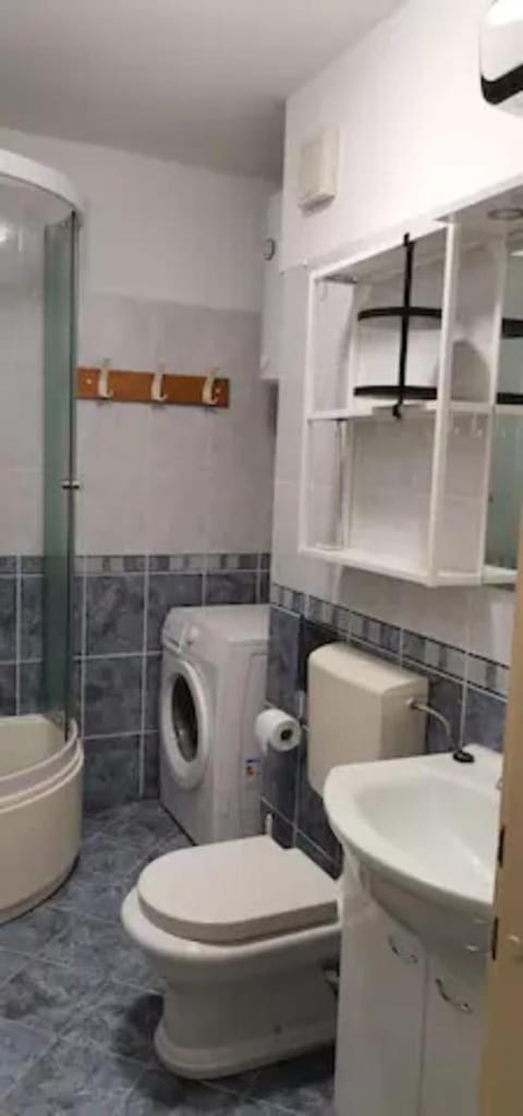 1 bedroom flat 15 minutes from the sea and downtown Apartment in Split