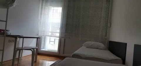 1 bedroom flat 15 minutes from the sea and downtown Apartment in Split