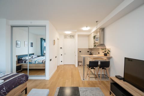 Apartment Atrium- A blok Apartment in Belgrade