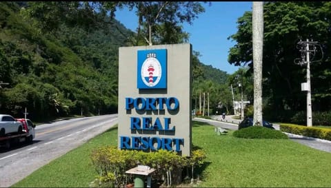 AP Alecrim Porto Real Suítes com Tela de Proteção Praia Privativa Apartment in Mangaratiba