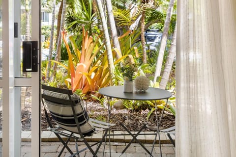 Patio, Garden view