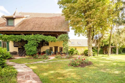 Property building, Garden