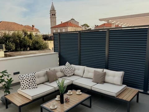 Day, View (from property/room), Balcony/Terrace, Seating area