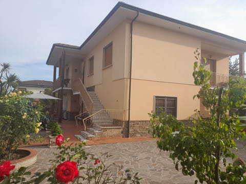 CASA CAMELIA House in Capannori