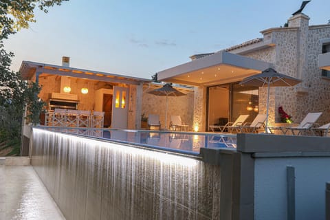 Property building, BBQ facilities, Pool view, Swimming pool