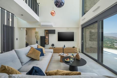 Villa Thea, stunning view, pool, BBQ, Brand new. Villa in Kissamos