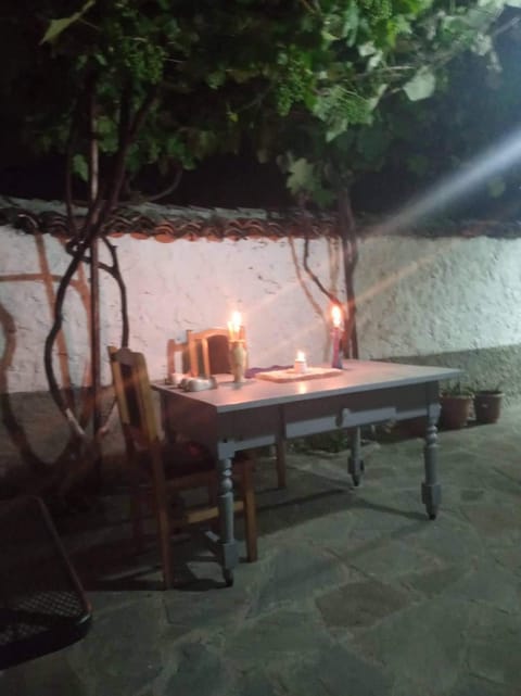 Patio, Restaurant/places to eat