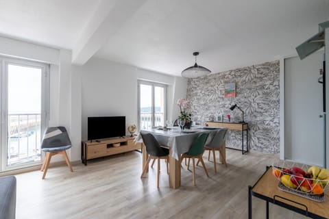 Other, Dining area