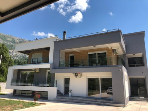 Villa MERKURY Apartment in Montenegro