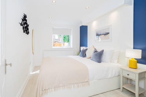 Air Maison - Bright & Breezy Apartment in Portsmouth