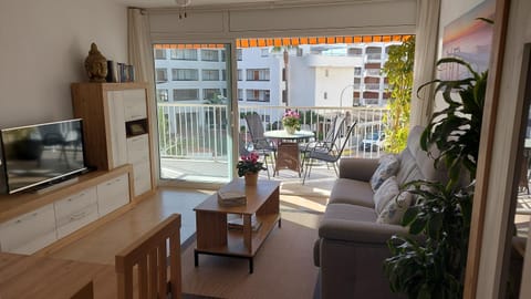 Balcony/Terrace, Living room