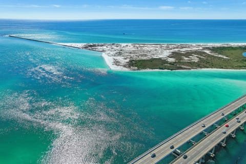 El Matador- Beachside Haven 210 House in Okaloosa Island