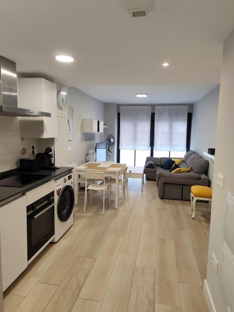 Kitchen or kitchenette, Living room