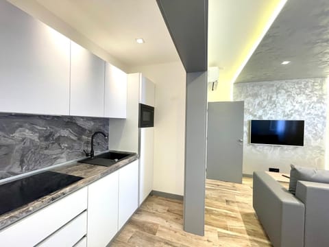TV and multimedia, kitchen