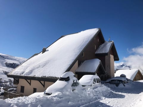 Property building, Winter