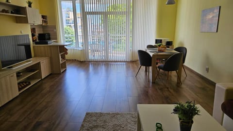 Oasis deluxe apartment by the sea Apartment in Nessebar