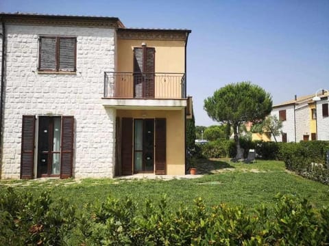 Property building, Garden view