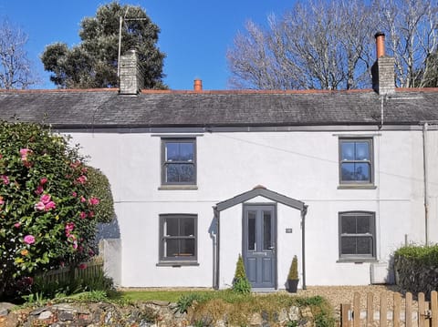 Property building, Garden view