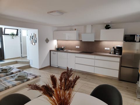 Kitchen or kitchenette, Photo of the whole room, Dining area, dishwasher, minibar