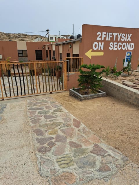 Facade/entrance, Street view