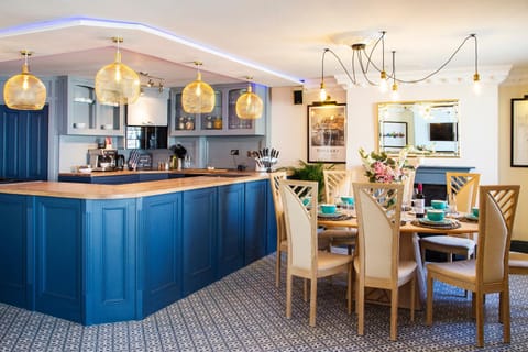 Lounge or bar
