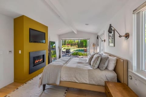 Haven With Pool, Hot Tub And Tastings Included House in Healdsburg