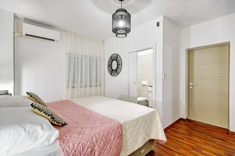 Villa Pacis Villa in Šibenik-Knin County, Croatia