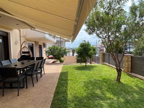 Artline Family Suite House in Halkidiki