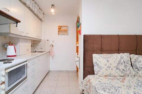 The square Apartment in Thasos