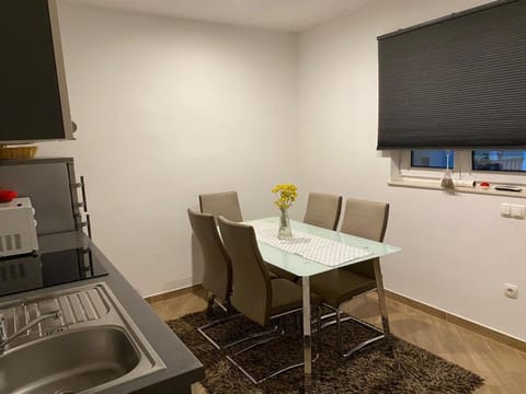 Sisters 2 Apartment in Biograd na Moru