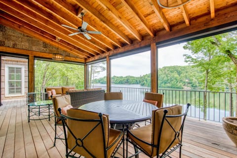 Casa de Yayo House in Gloucester