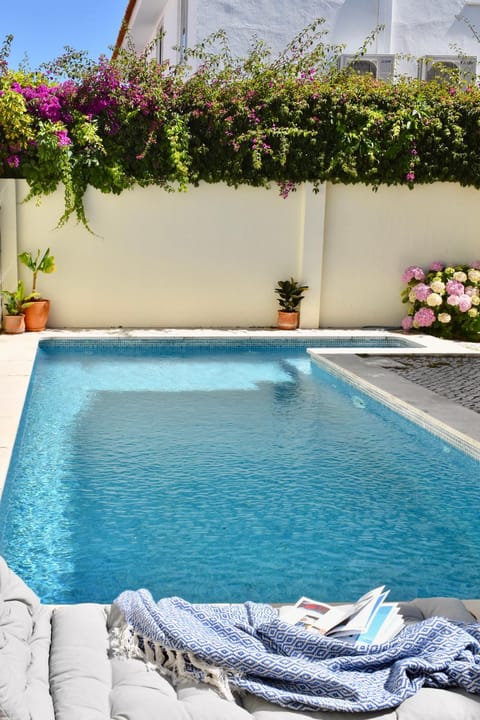 Day, Garden, Garden view, Pool view, Swimming pool, sunbed