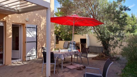 Patio, Balcony/Terrace