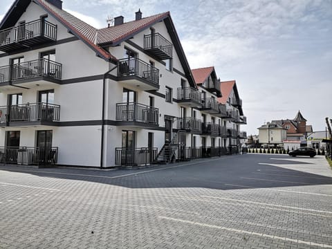 Property building, Parking