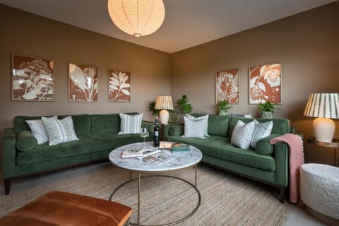 Living room, Seating area