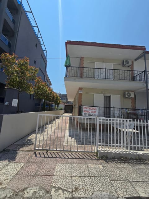 Property building, Facade/entrance, Neighbourhood