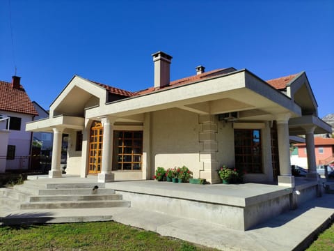 Luxury Home Cetinje Apartment in Montenegro