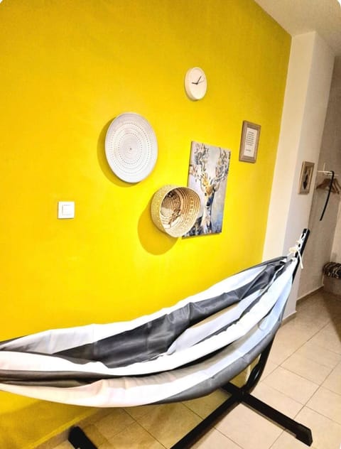 Erato “wrapped in myrtle and roses” Apartment in Thessaloniki